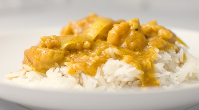 začin curry kakoleciti
